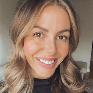 Meet your Posher, Tania